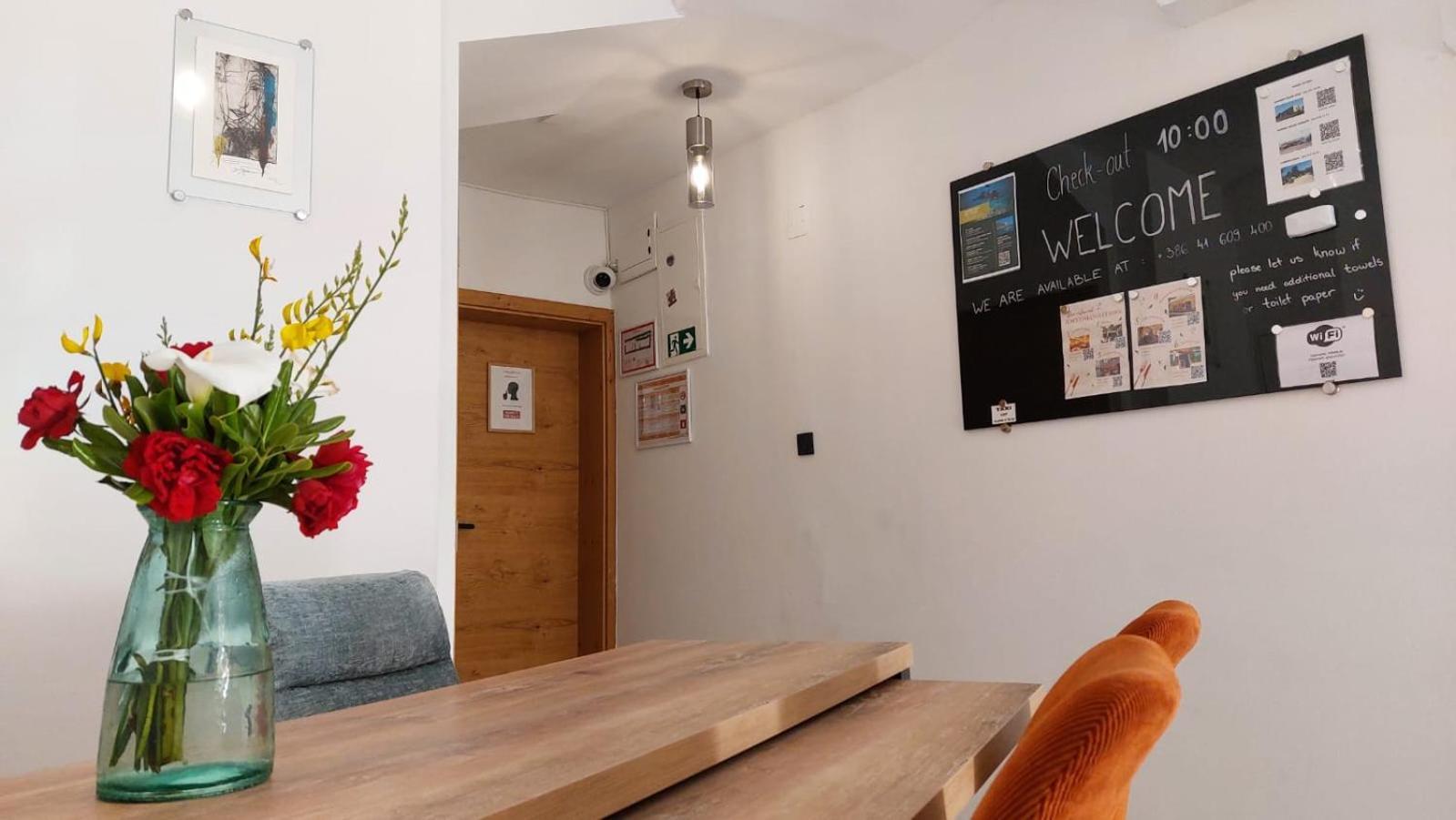Piranum Guesthouse Buitenkant foto
